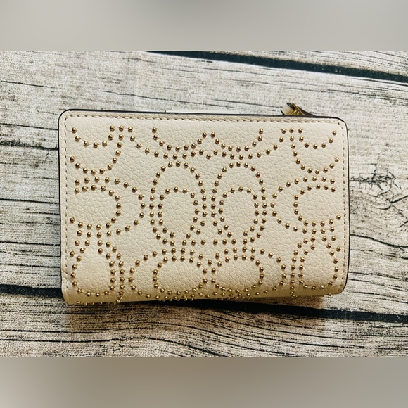 NWT! Coach authentic leather zip wallet with C golden rhinestones + Gift wrap! - Picture 9 of 15